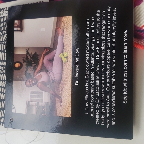 J. Dow Fitness Art Work Crop Top - Picture 8 of 9